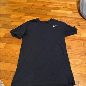 Nike Men's Black Short Sleeve Tee